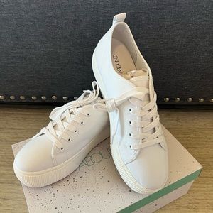 BRAND NEW Nordstrom Abound White Canvas Platform Sneaker Trendy Fall Size 11